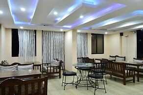 Famous House Kathmandu - Hostel