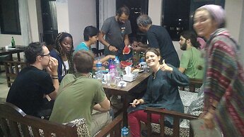 Famous House Kathmandu - Hostel