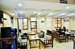 Famous House Kathmandu - Hostel