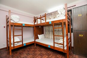 Famous House Kathmandu - Hostel