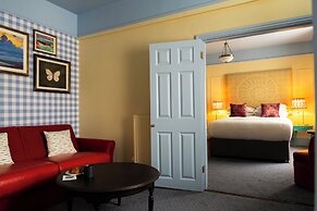 The Bull Hotel