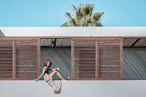 Sentido More Meni Residence