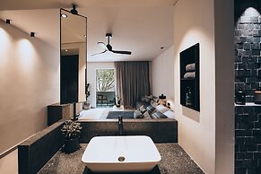 Sentido More Meni Residence