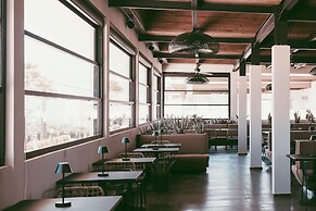 Sentido More Meni Residence