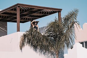 Sentido More Meni Residence