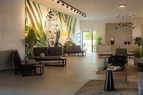 Sentido More Meni Residence