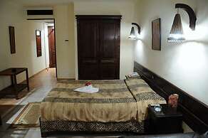 Africana Hotel & Spa