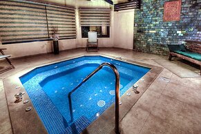 Africana Hotel & Spa