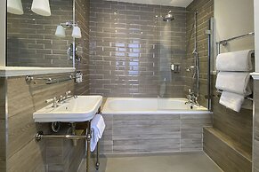 The Clerk & Well Pub & Rooms