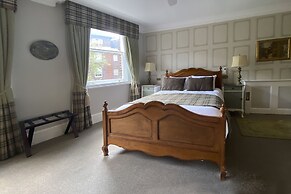 The Clerk & Well Pub & Rooms