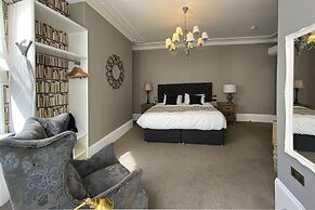 The Clerk & Well Pub & Rooms