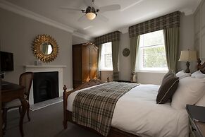 The Clerk & Well Pub & Rooms