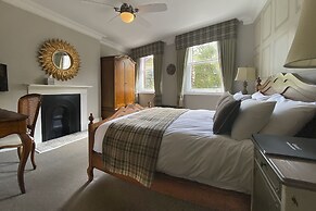 The Clerk & Well Pub & Rooms