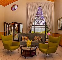 Serendib Suites & Conference Center