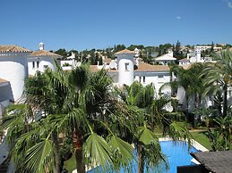 Serinamar - Los Naranjos de Marbella