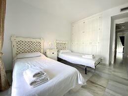 Serinamar - Los Naranjos de Marbella