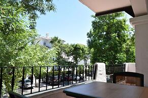 Serinamar - Los Naranjos de Marbella