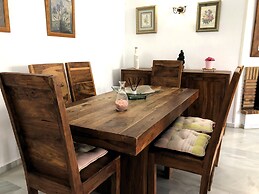 Serinamar - Los Naranjos de Marbella