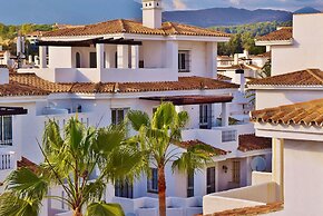 Serinamar - Los Naranjos de Marbella