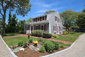 The Tern Inn Bed & Breakfast and Cottages