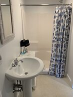 The Tern Inn Bed & Breakfast and Cottages