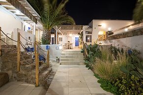 Alexandros Mykonos