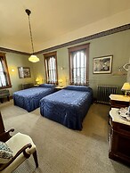 Cripple Creek Hospitality House & Travel Park