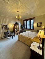 Cripple Creek Hospitality House & Travel Park