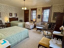 Cripple Creek Hospitality House & Travel Park