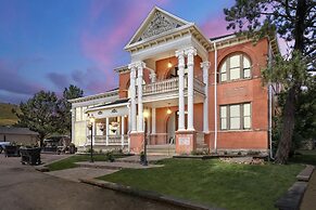 Cripple Creek Hospitality House & Travel Park