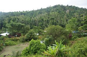 3 Rivers & Rosalie Forest Eco Lodge