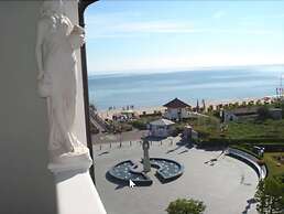 Aparthotel Rialto & Hotel Esplanade