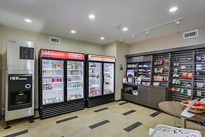 Candlewood Suites College Station At University by IHG