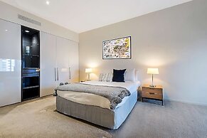 Southbank Apartments - Eureka Tower