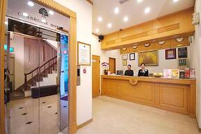 Cambridge Yang Kang Hotel