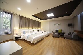 Sangsangmadang Chuncheon Stay Hotel