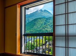 Yufuin Yawaraginosato Yadoya