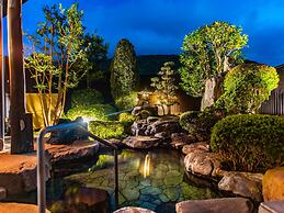 Yufuin Yawaraginosato Yadoya