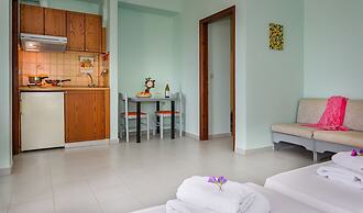 Louladakis Apartments