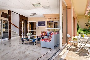 Louladakis Apartments