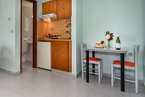 Louladakis Apartments