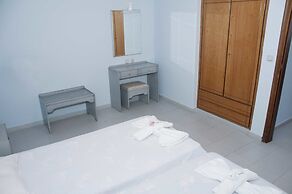 Louladakis Apartments