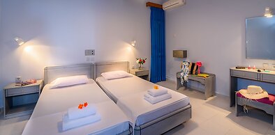 Louladakis Apartments