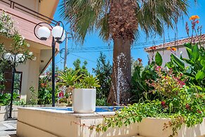 Louladakis Apartments