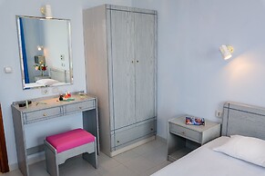 Louladakis Apartments