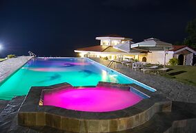 Sherwood Bay Resort & Aqua Sports