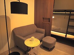 Daan Park Hotel - Hostel