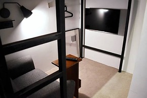 Daan Park Hotel - Hostel