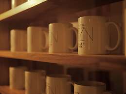 Daan Park Hotel - Hostel