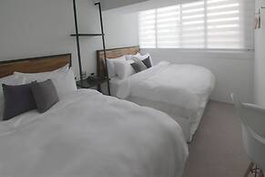 Daan Park Hotel - Hostel